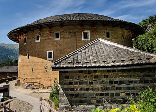 昆明去厦门、南溪土楼、鼓浪屿、南普陀寺、曾厝垵双飞4晚5日旅游