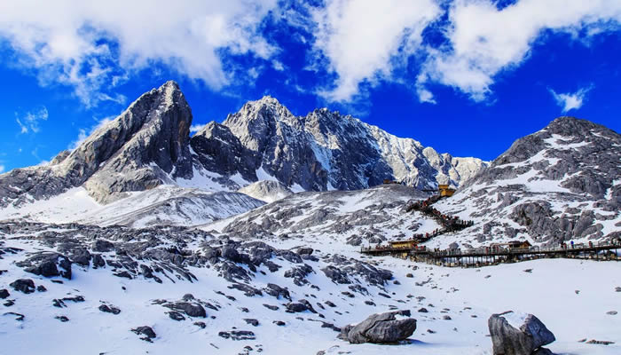 玉龙雪山