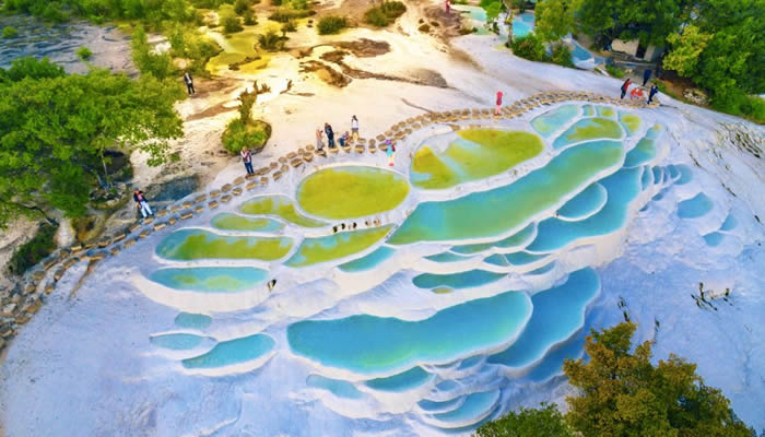 香格里拉白水台